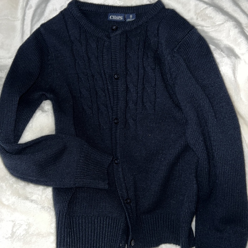 Preowned CHAPS button up sweater. Navy Blue! Girls size Small (7)